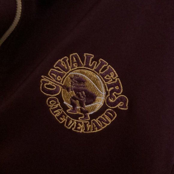 Cleveland Cavaliers Women's Full Zip Jacket Antigua Size Small NBA - Picture 2 of 4